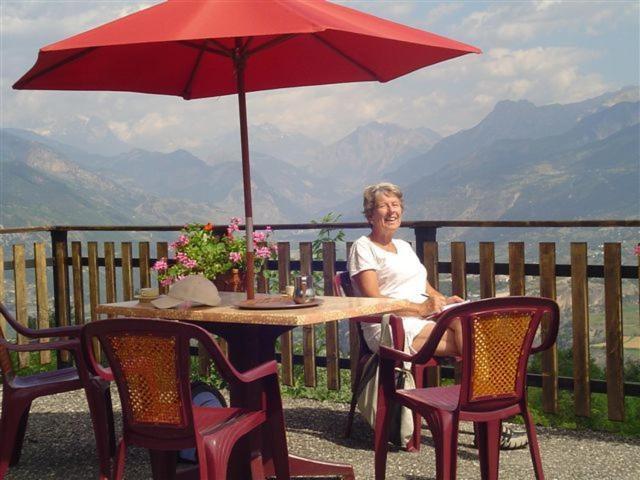 Auberge Du Rochasson ริซูล ภายนอก รูปภาพ